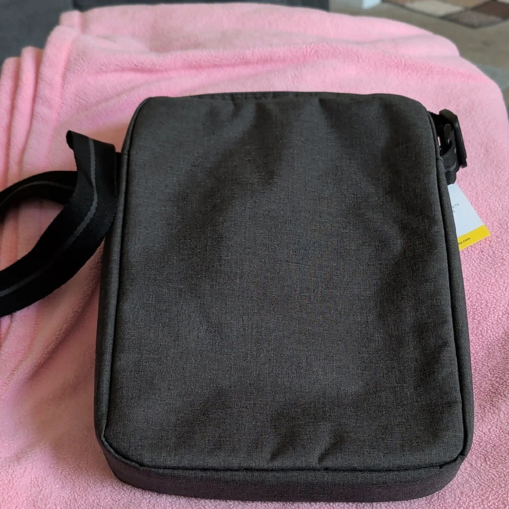 solo New York Men's Messenger Bag - Charcoal